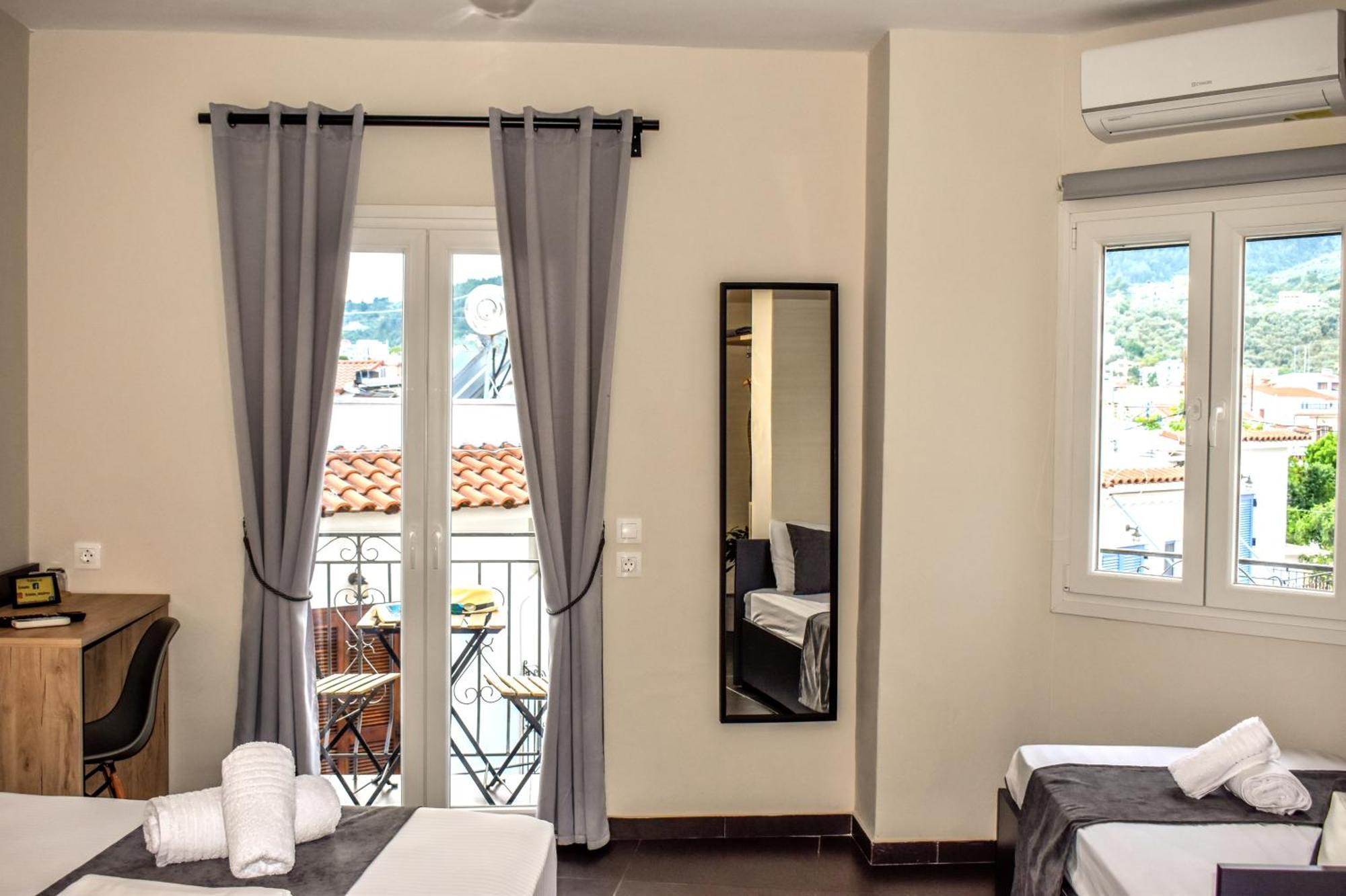 فندق Entelia مدينة سكياثوس الغرفة الصورة